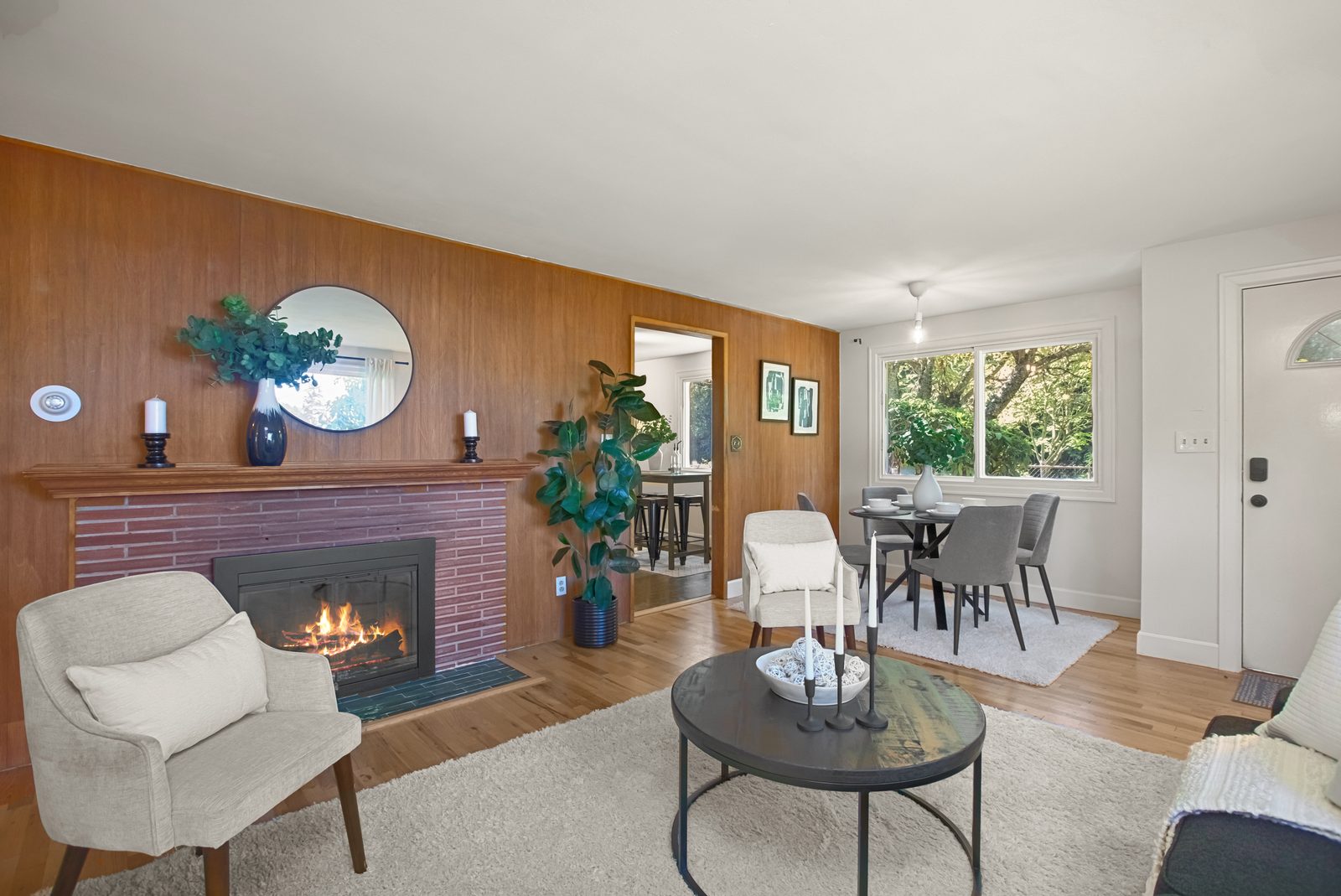 18806 4th Ave S, Burien, WA 98148